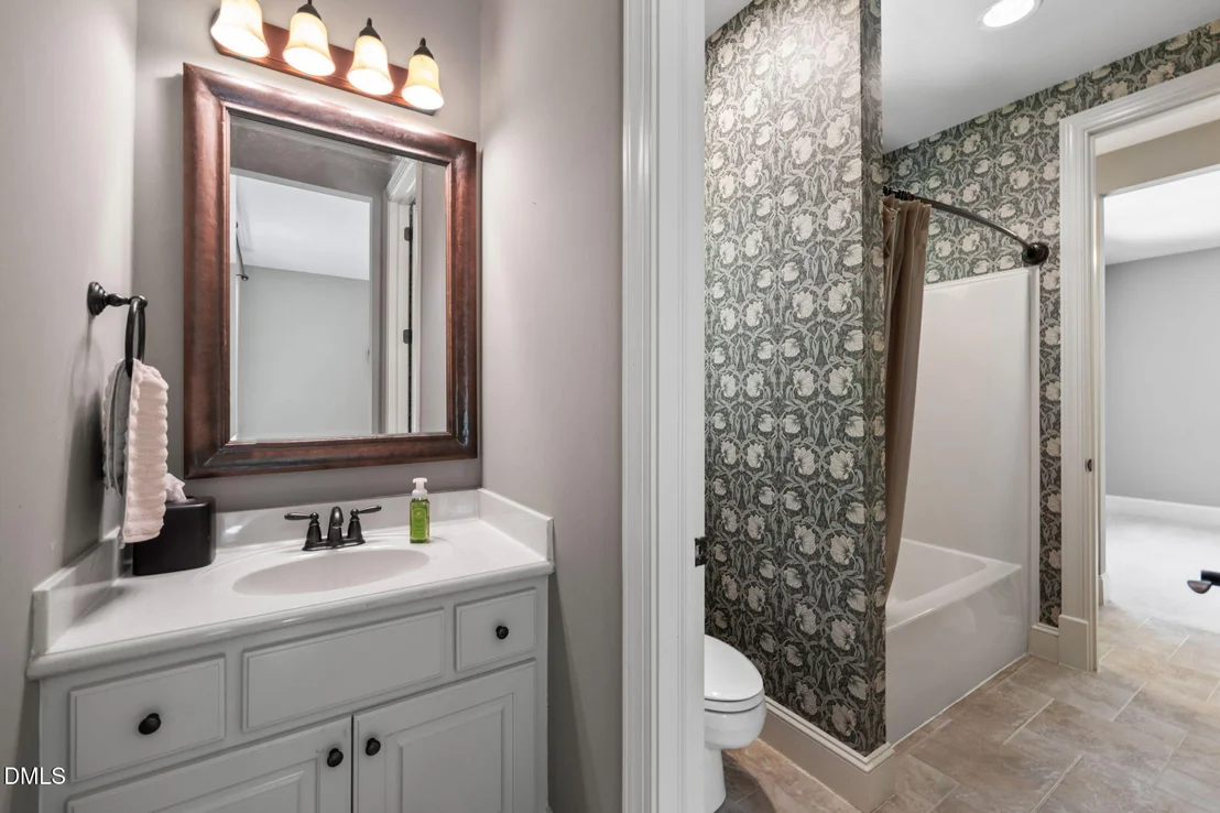 Photo of 2031 Silverleaf Drive