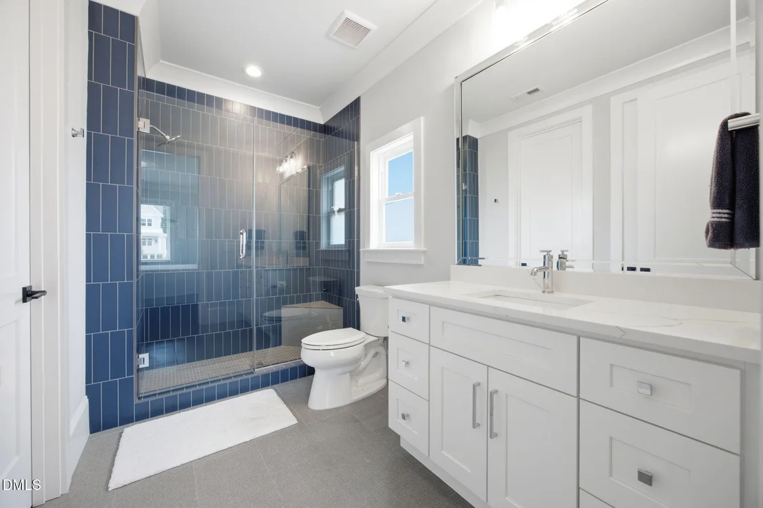 Photo of 3418 Edgemont Drive