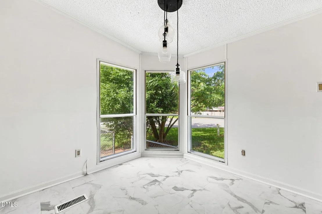 Photo of 135 Virginia Lane