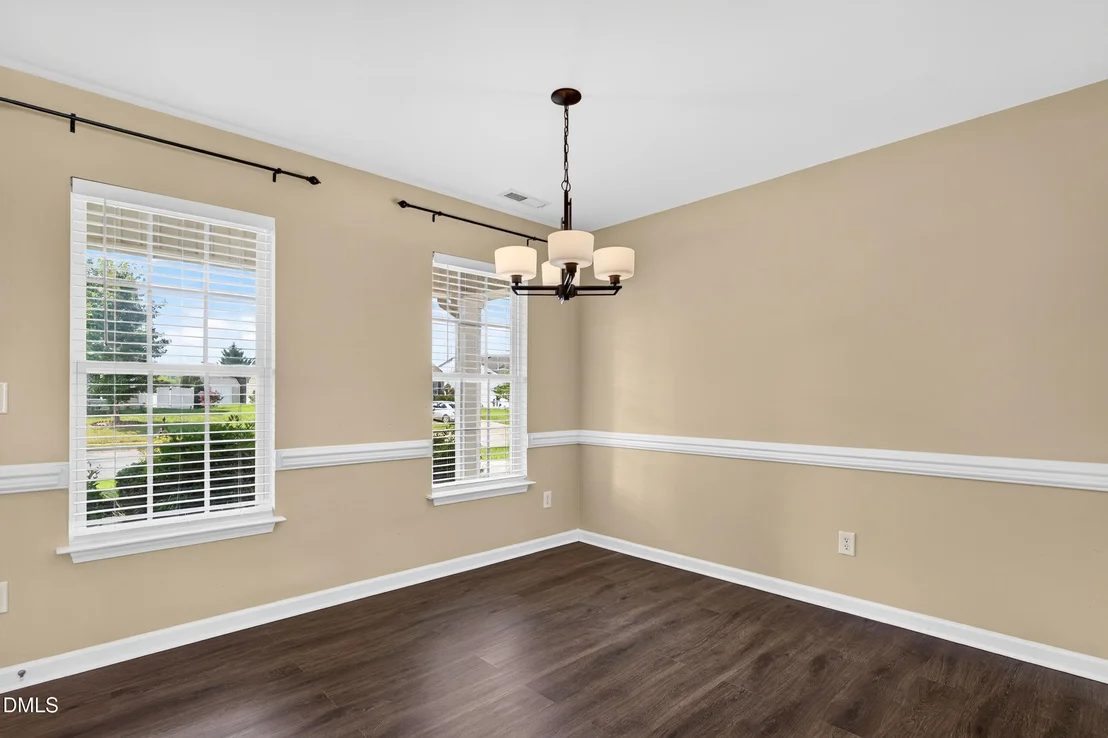 Photo of 2509 Covington Loop