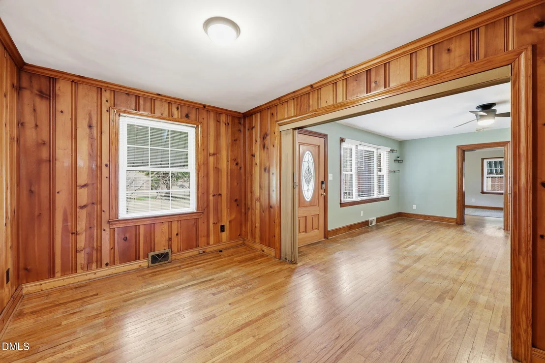 Photo of 213 Pine Tree Road