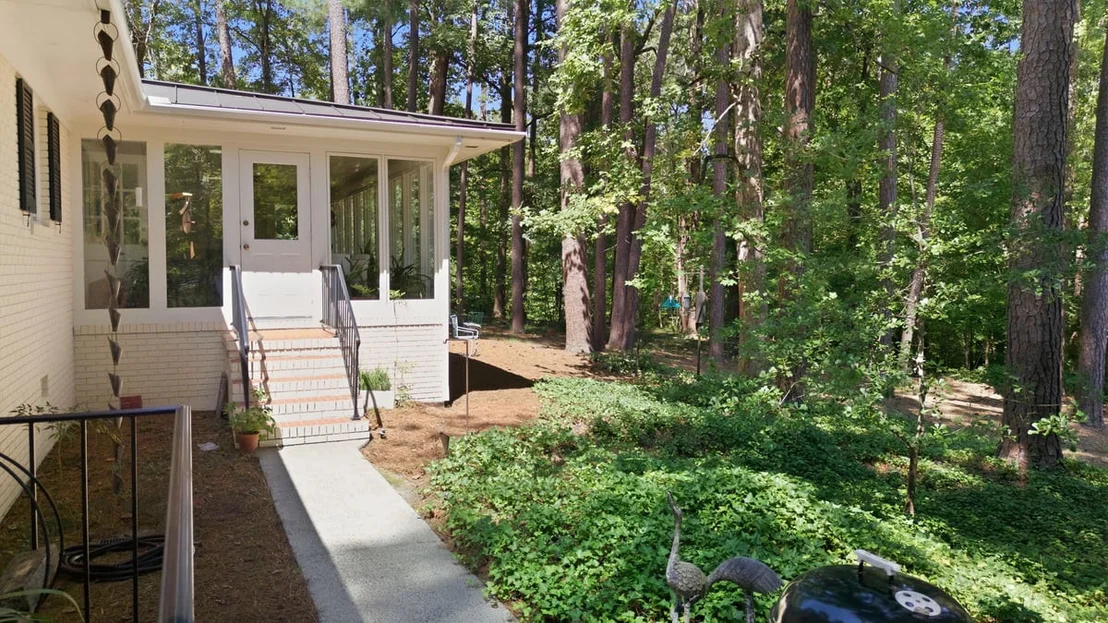 Photo of 3605 Rugby Road
