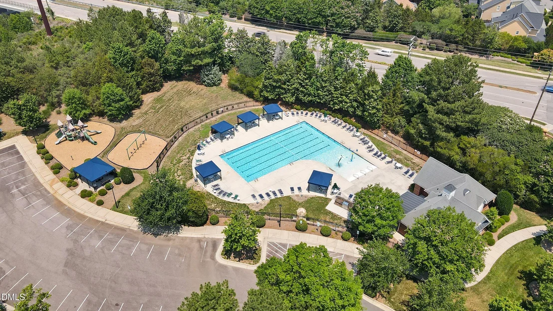 Photo of 824 Magalloway Drive