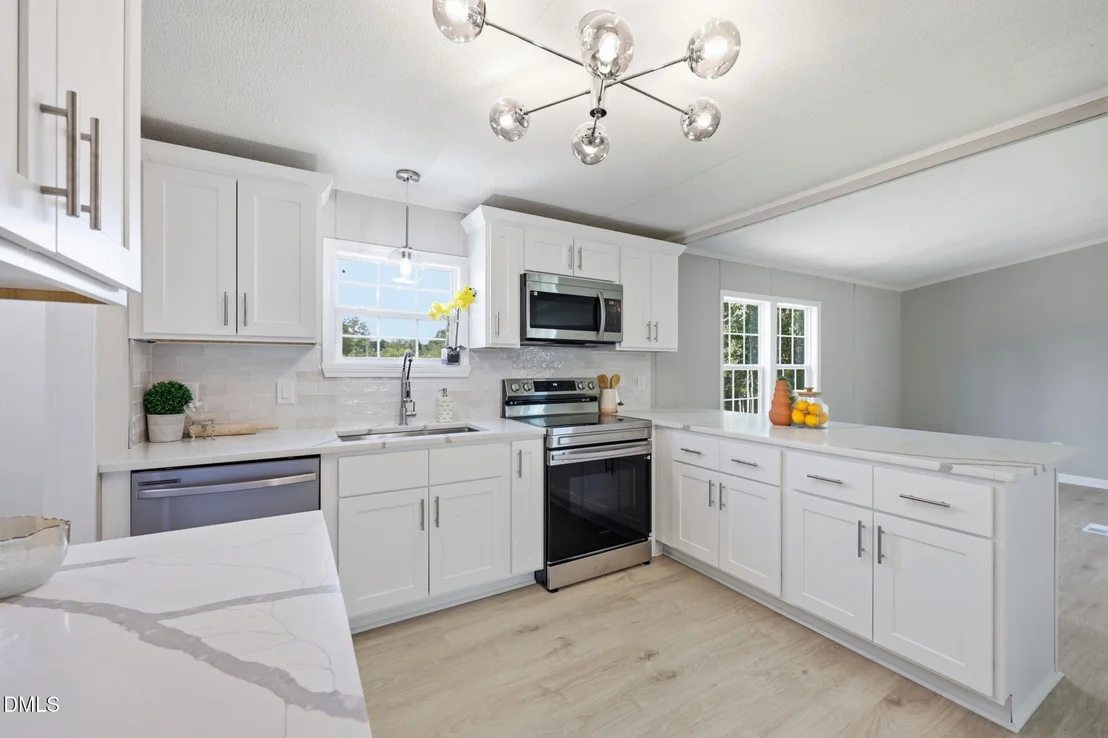 Photo of 4730 Raymond Road
