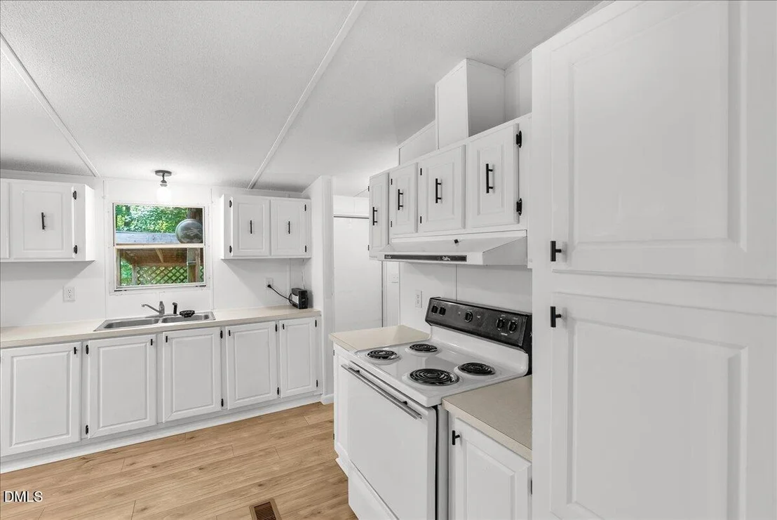 Photo of 1111 Stoney Mountain Road