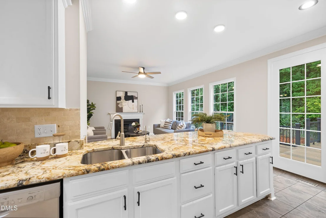 Photo of 711 Midsummer Lane