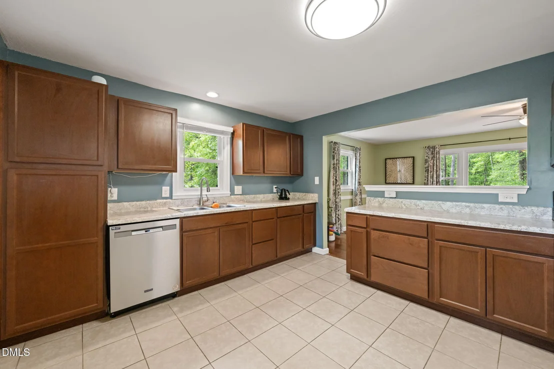Photo of 1013 Meadowbrook Drive