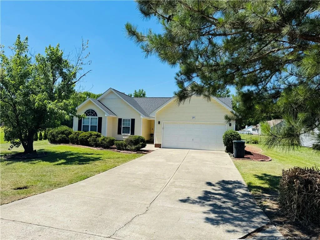Photo of 687 Overhills Road