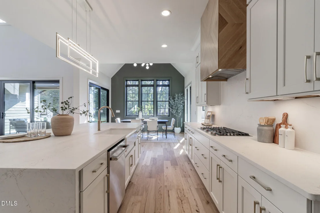 Photo of 98 Summit Terrace Drive