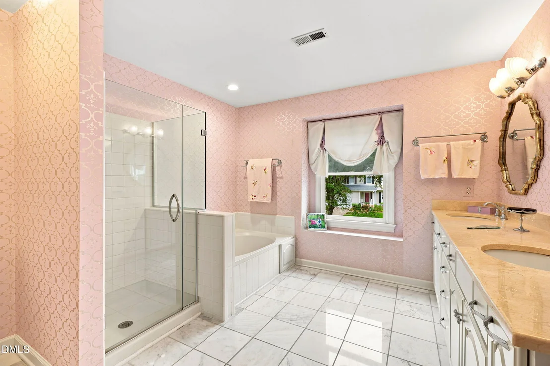 Photo of 102 Robert Hunt Drive