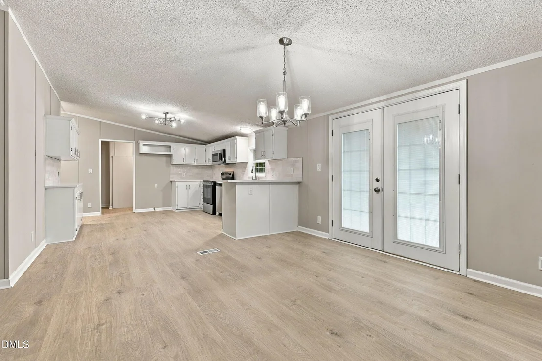 Photo of 1703 Horseshoe Bend Road