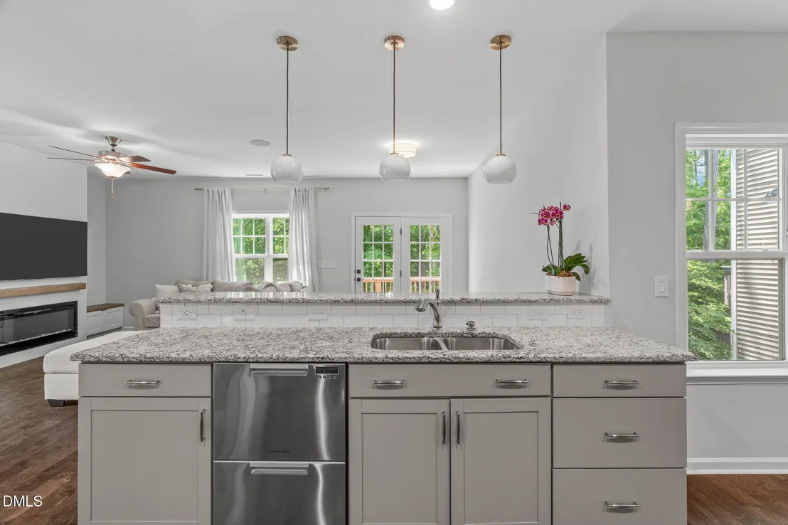 Photo of 2215 Magnolia Tree Lane