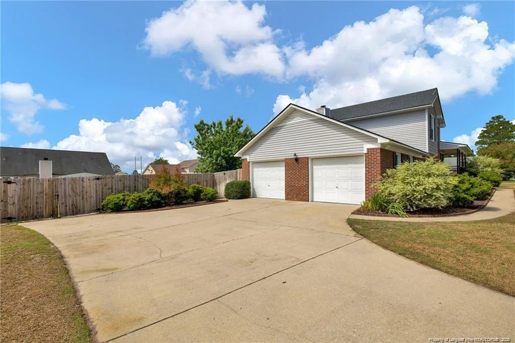 Photo of 6213 Streeter Drive