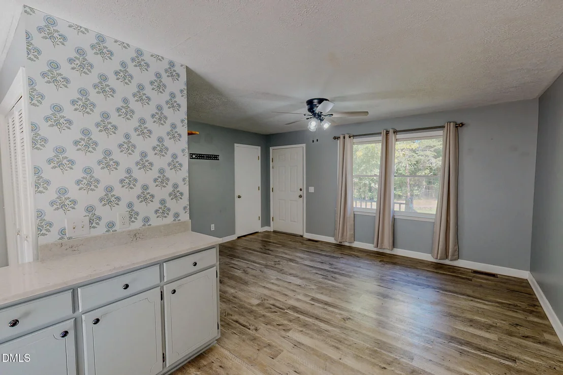 Photo of 405 Marvin Gill Road