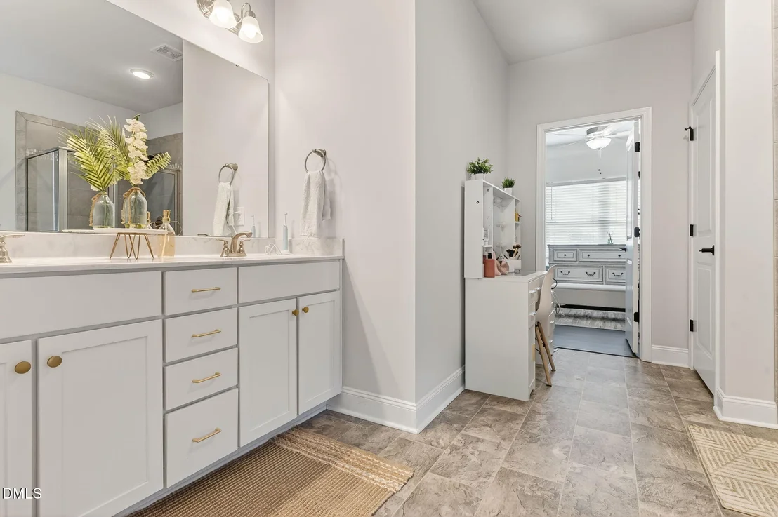 Photo of 283 Raptor Drive