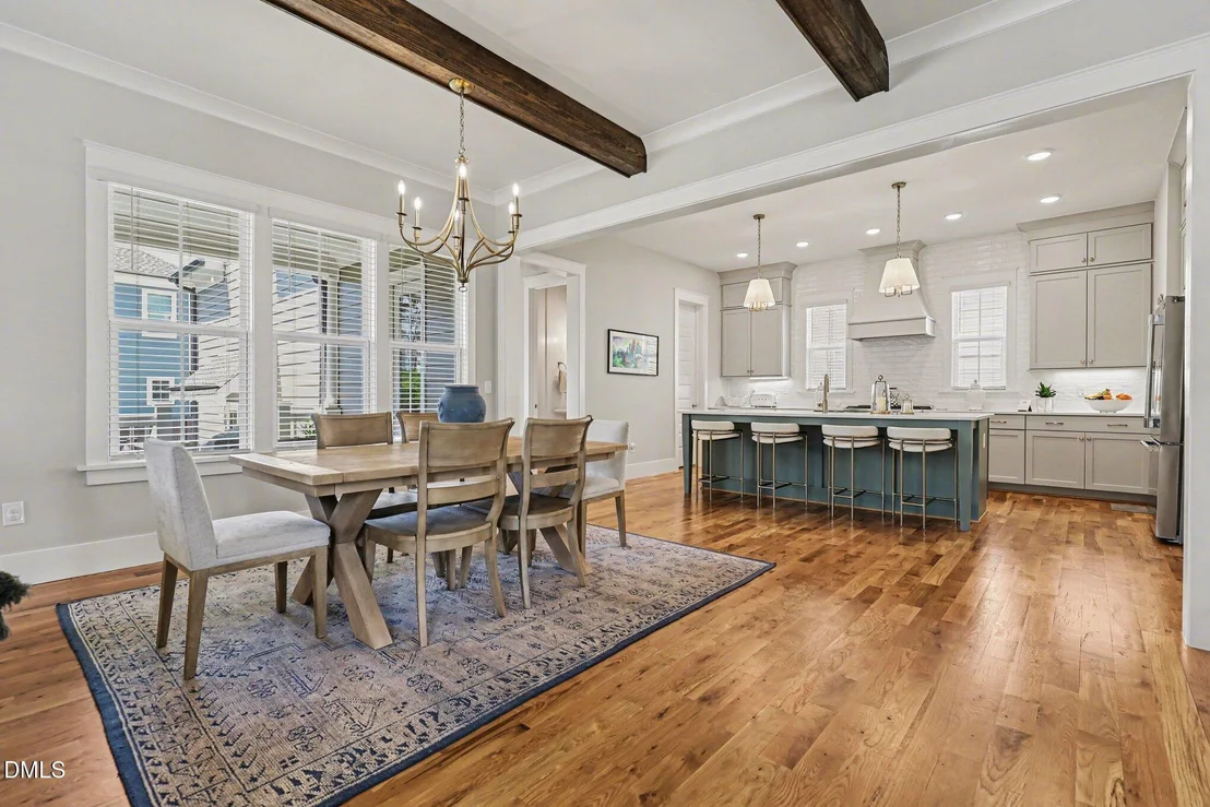 Photo of 501 Whitehall Circle