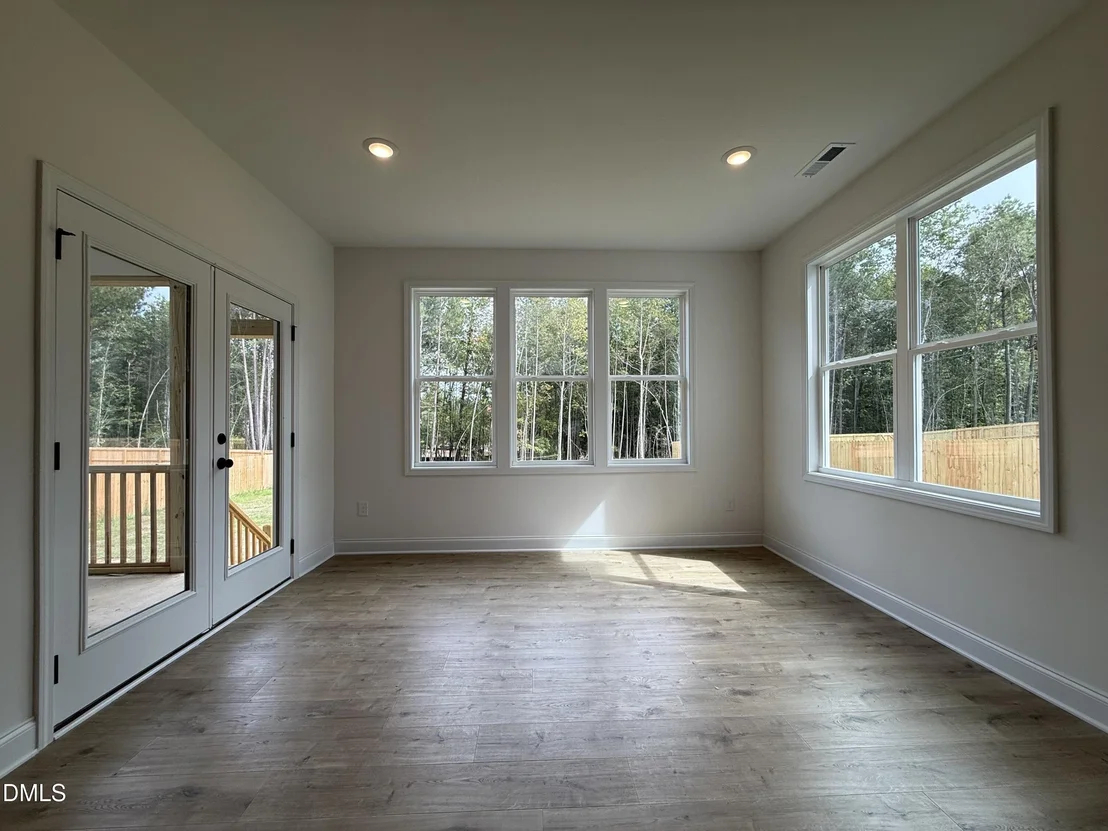 Photo of 197 Cardovia Way
