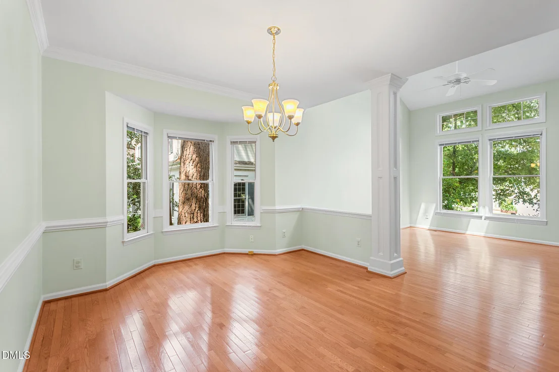 Photo of 207 Windhover Drive