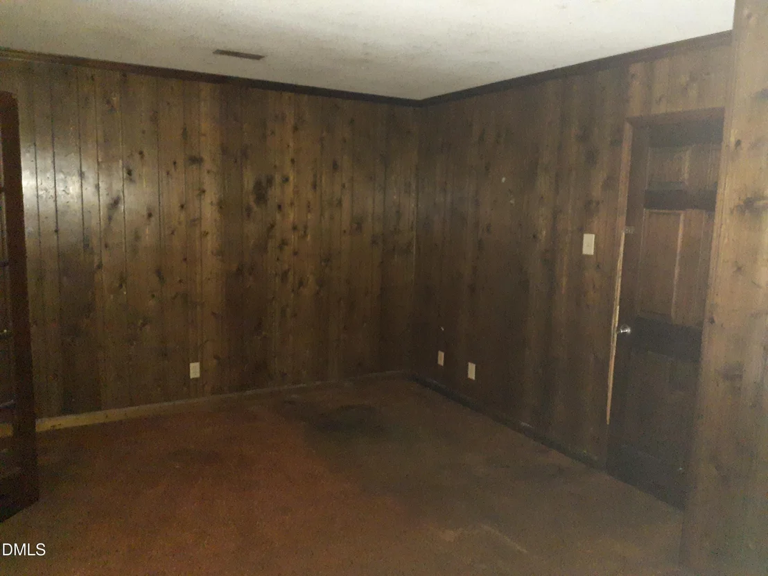 Photo of 1576 Munns Road