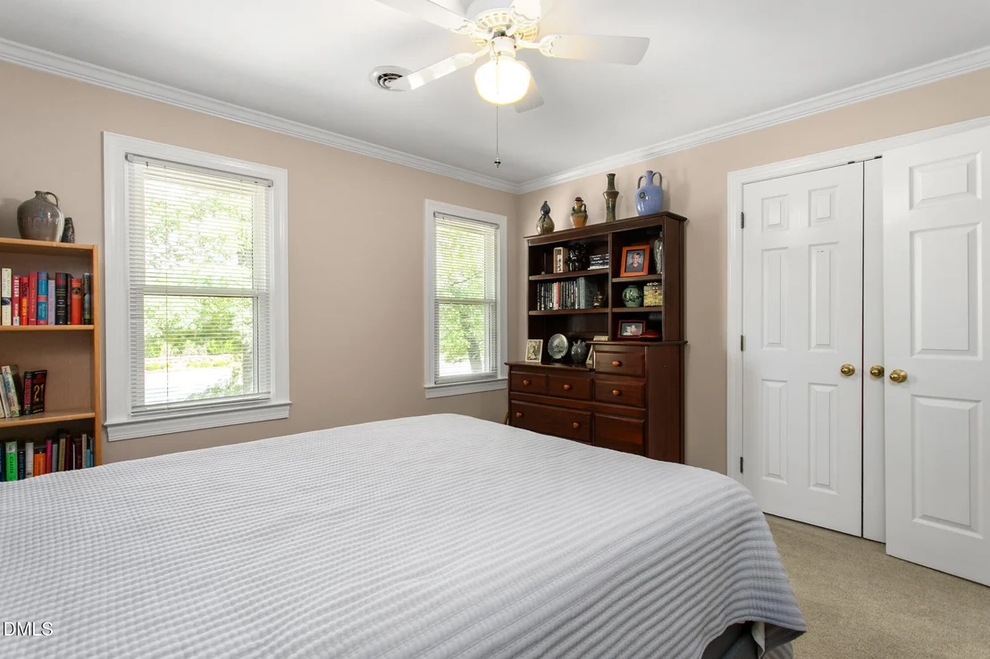 Photo of 415 Cook Road