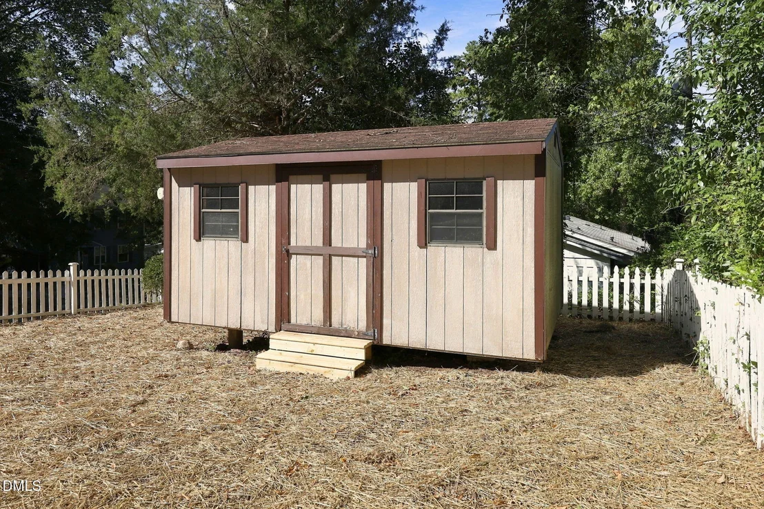Photo of 2514 Chapel Hill Road