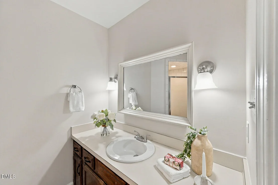 Photo of 105 Pinewood Drive