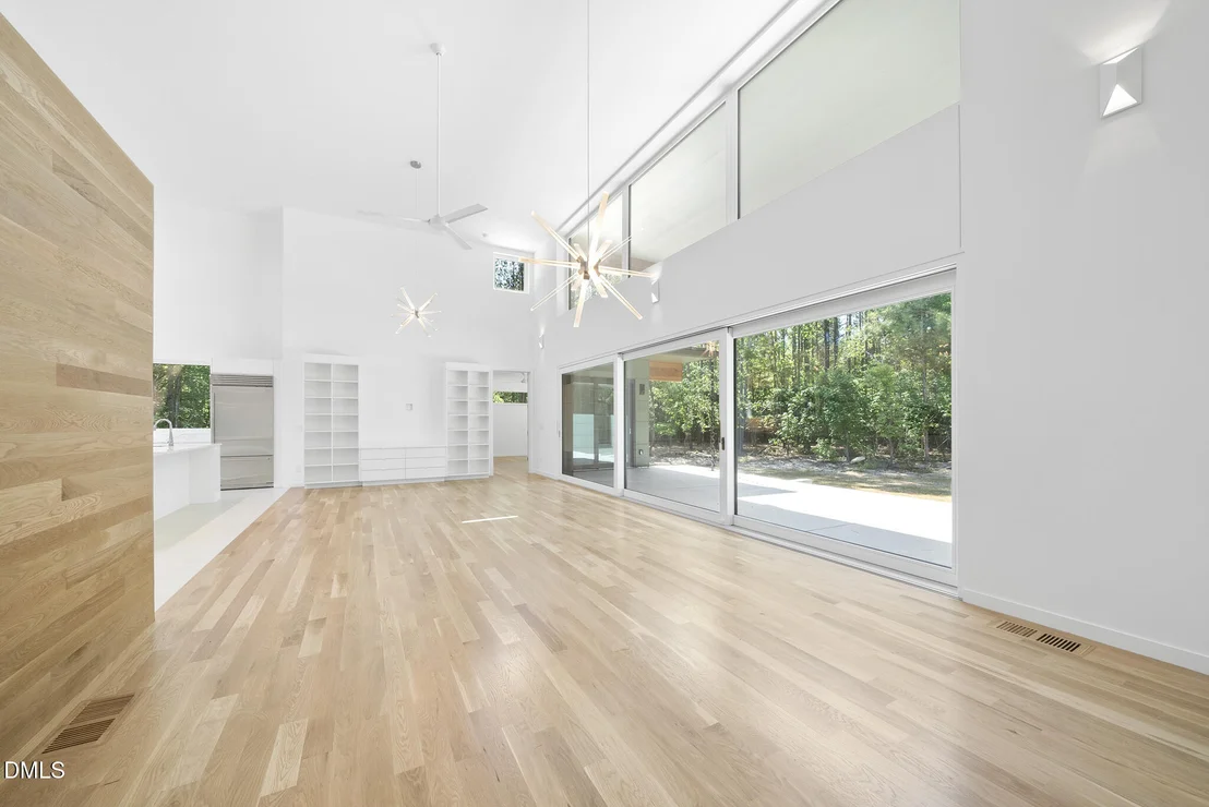 Photo of 4637 Array Drive