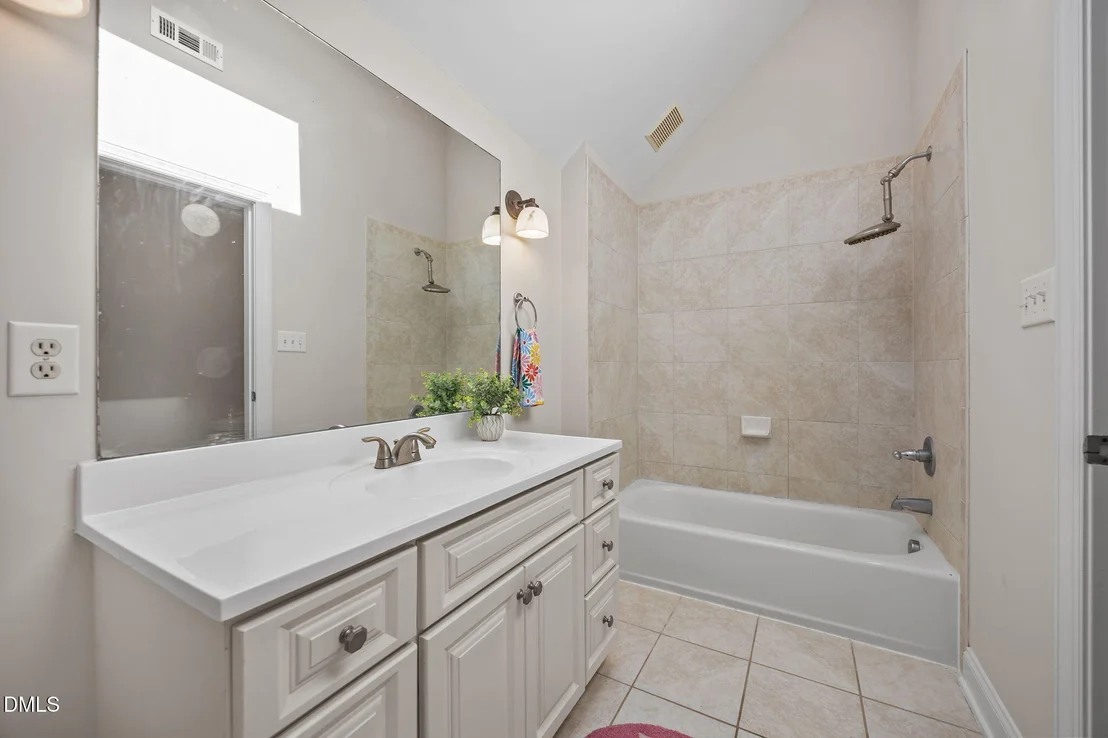 Photo of 3940 Grandbridge Drive