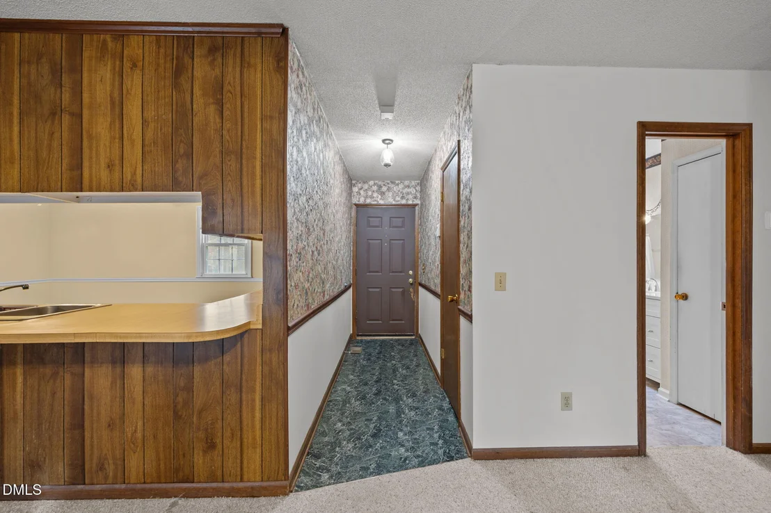 Photo of 3221 Oakridge Drive