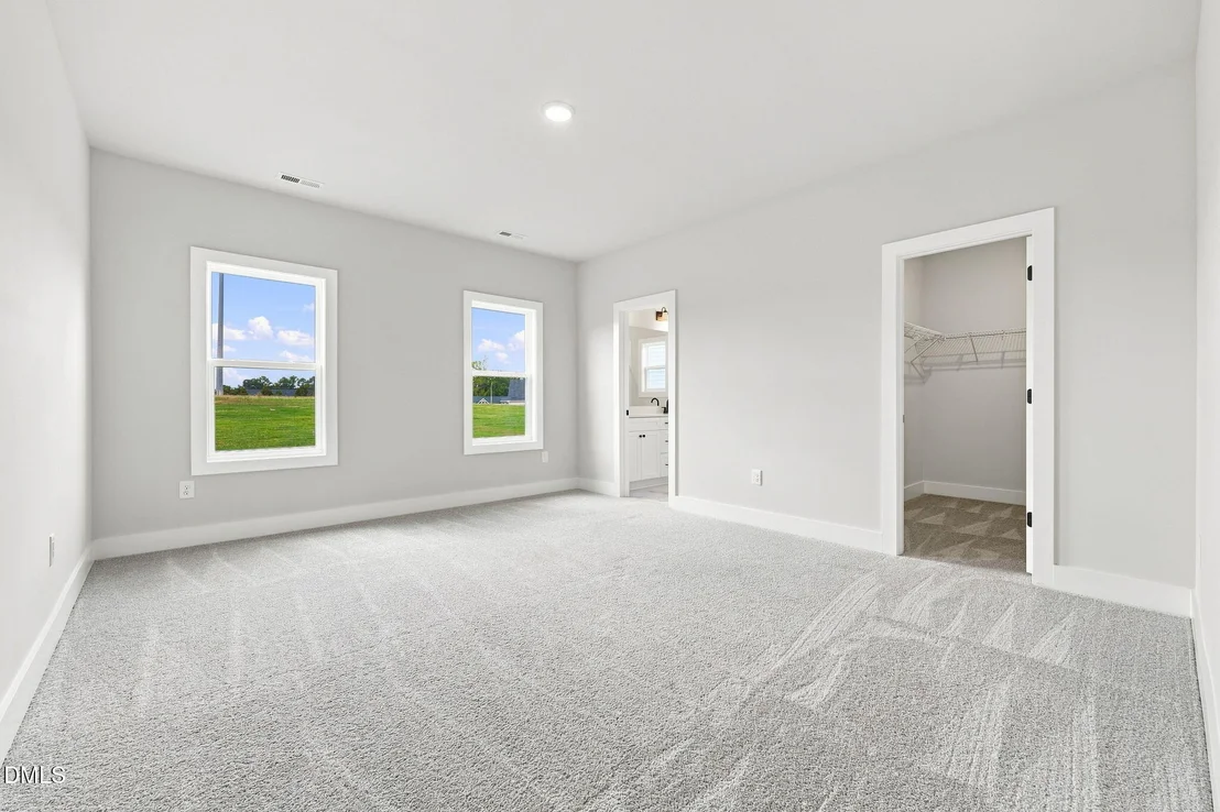 Photo of 151 Grinnell Loop