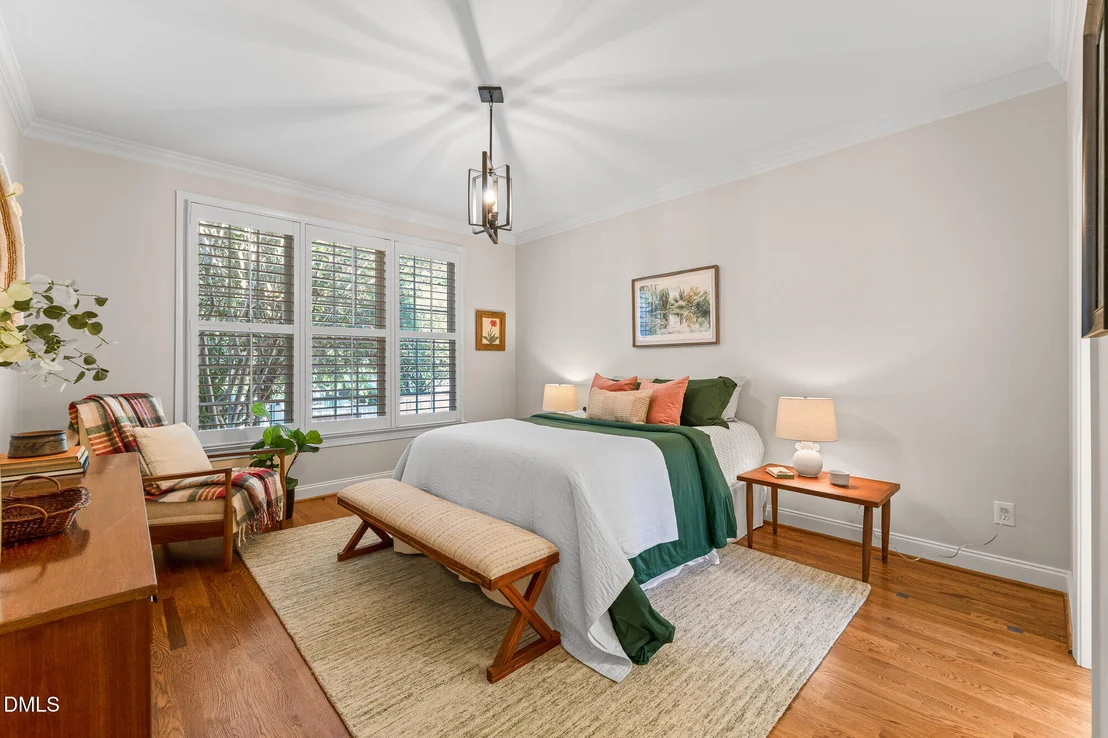 Photo of 408 Parkview Crescent