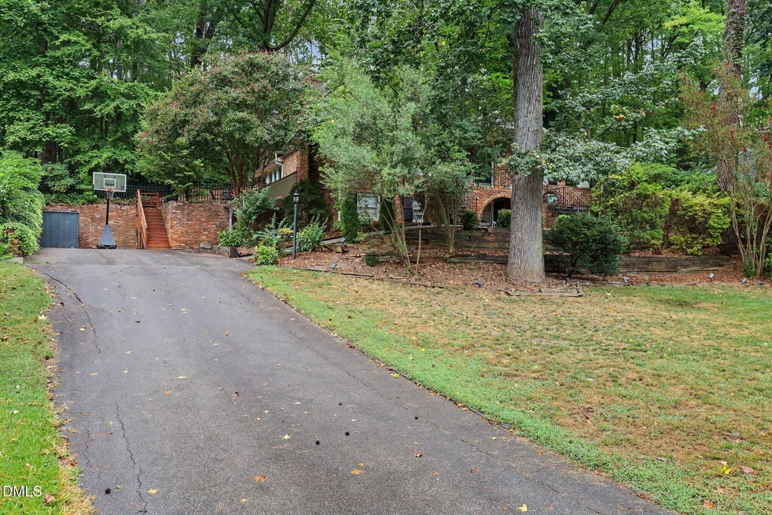Photo of 4105 Yadkin Drive