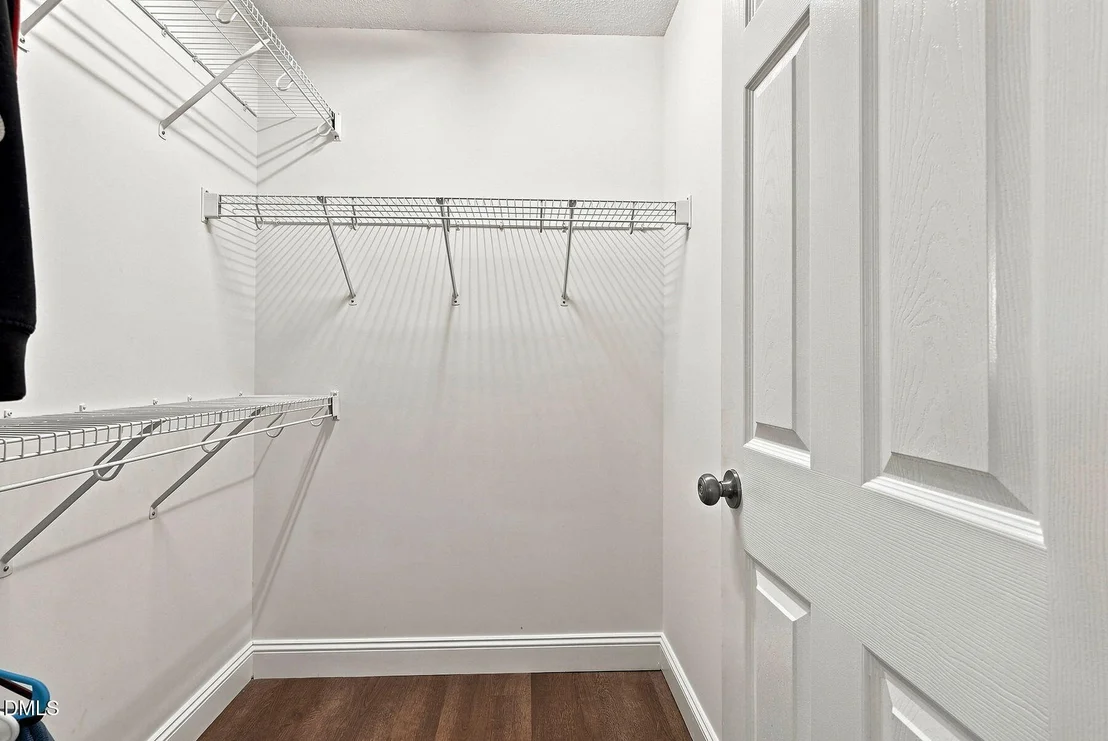 Photo of 390 Comanche Drive