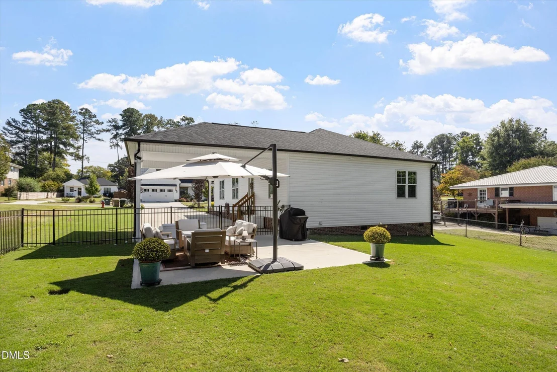 Photo of 318b Crescent Drive