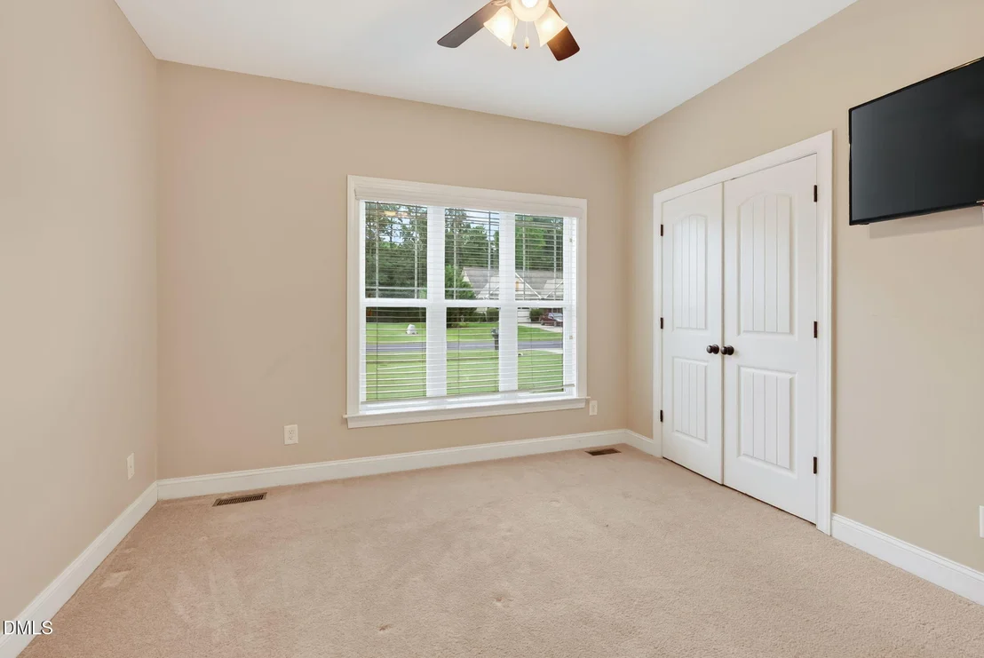 Photo of 308 Willowbrook Drive