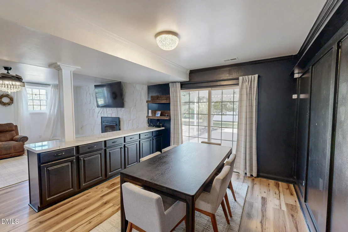 Photo of 1641 Oak Grove Road