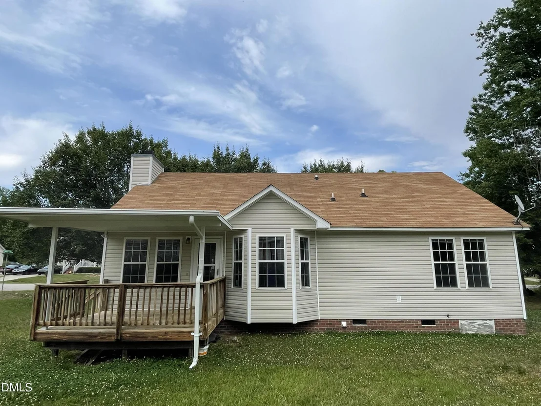Photo of 1008 Laurel Leaf