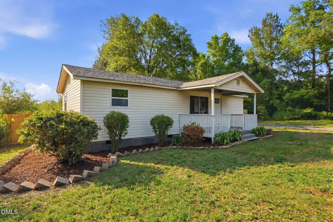 Photo of 1795 Hicks Road