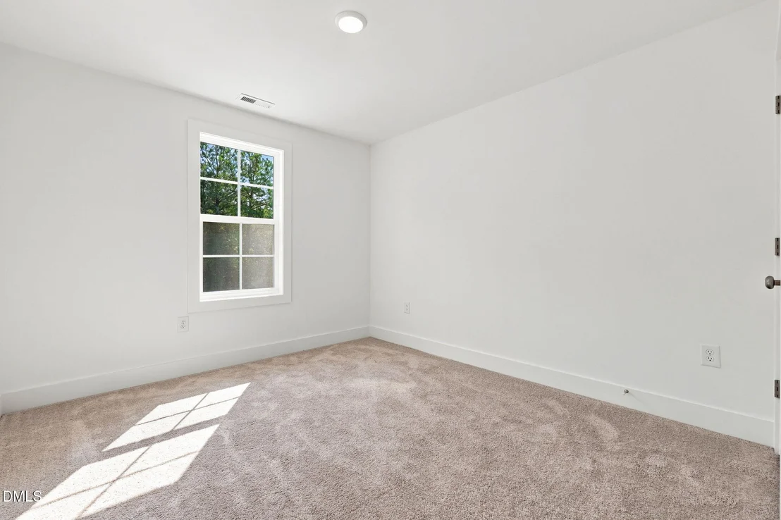 Photo of 66 Loganberry Avenue