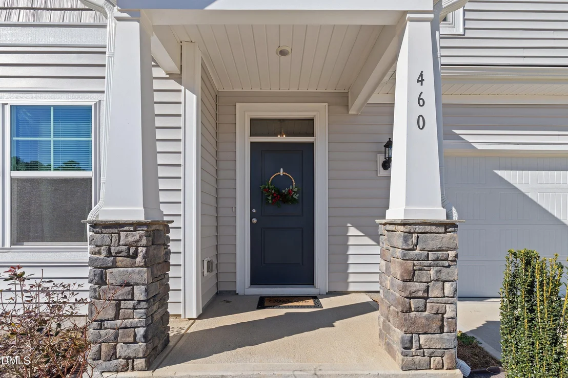 Photo of 460 N Maple Walk Drive