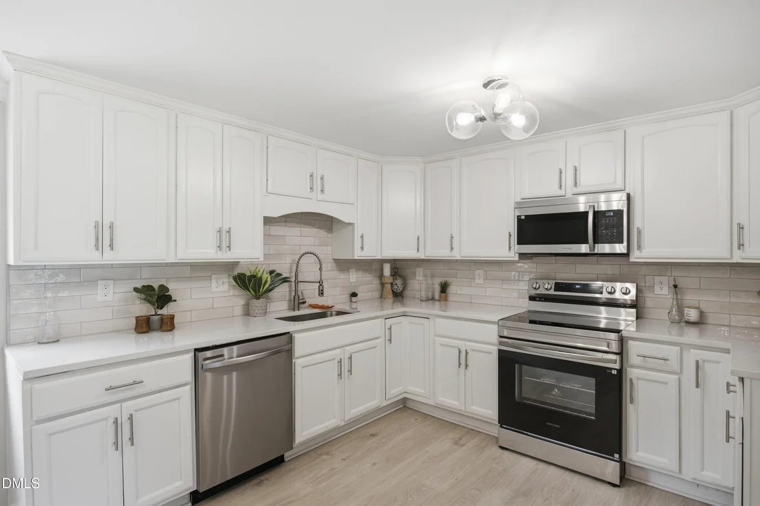 Photo of 383 Pierce Road