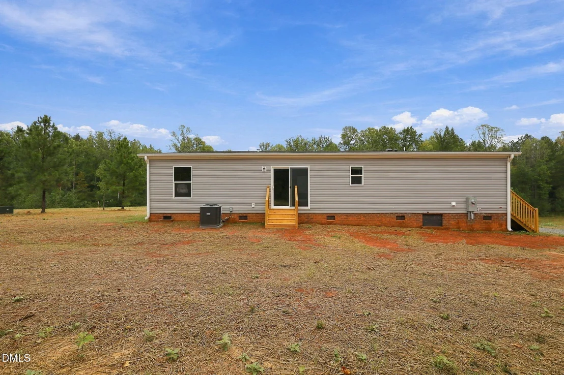 Photo of 8019 Cornwall Road