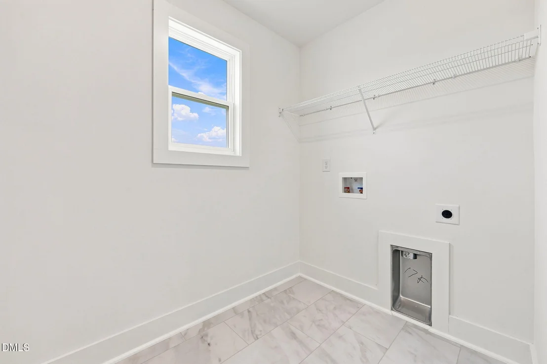 Photo of 155 Grinnell Loop