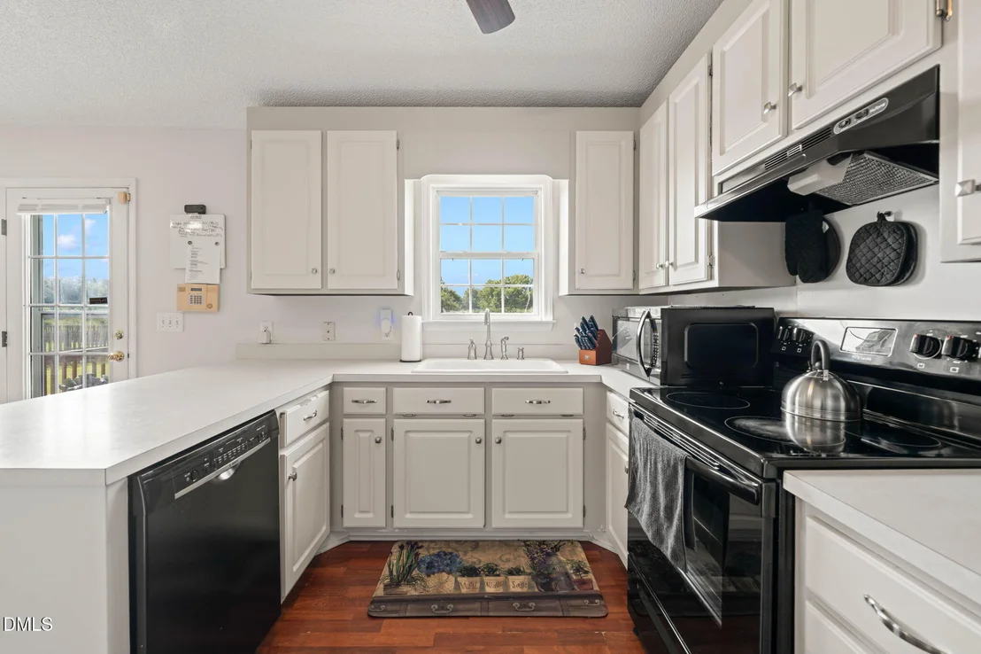 Photo of 105 Marianna Place