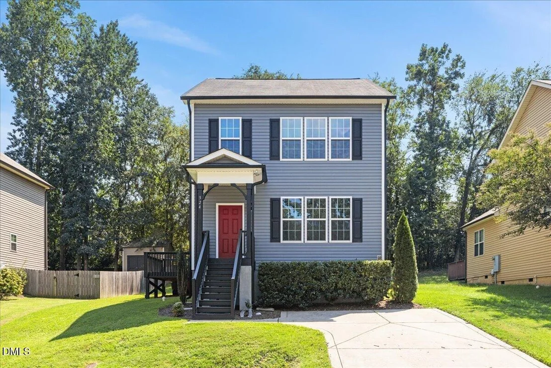 Photo of 324 Chamberlain Drive