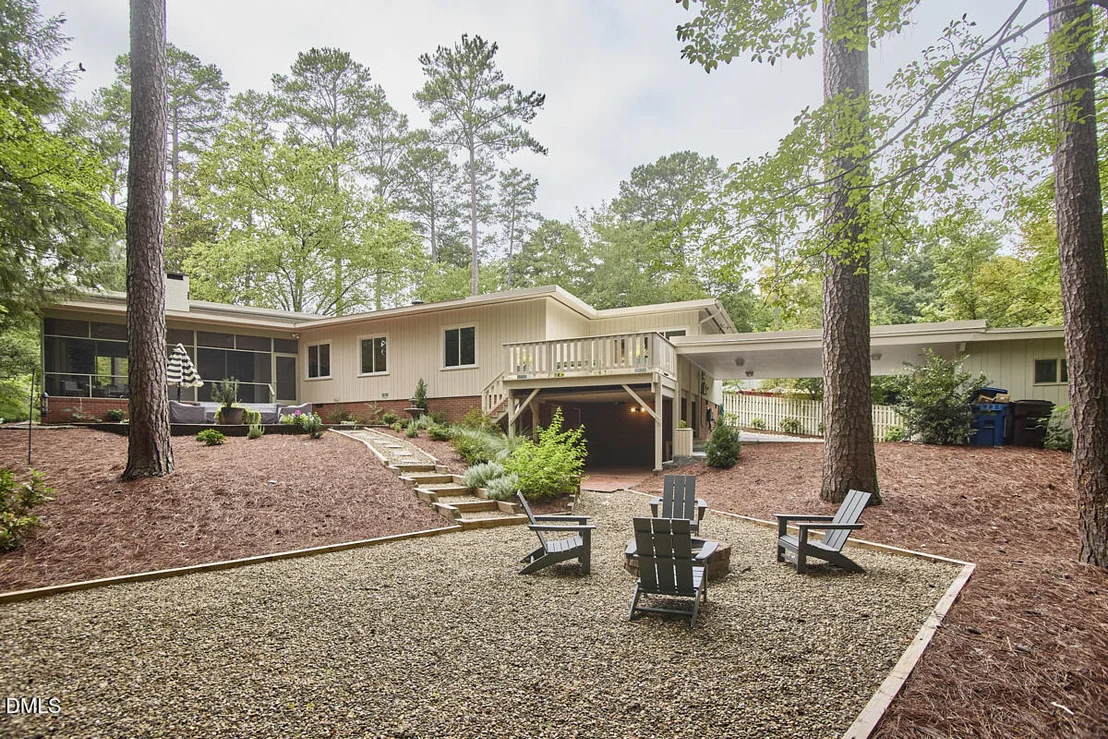 Photo of 3505 Rugby Road