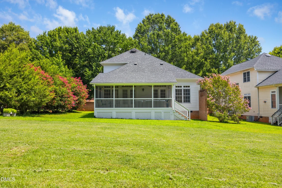 Photo of 143 S Fields Circle