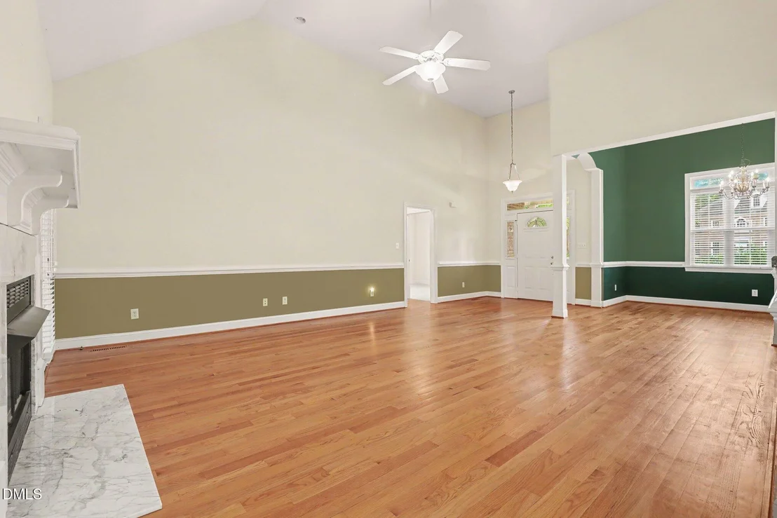 Photo of 113 Lake Point Drive