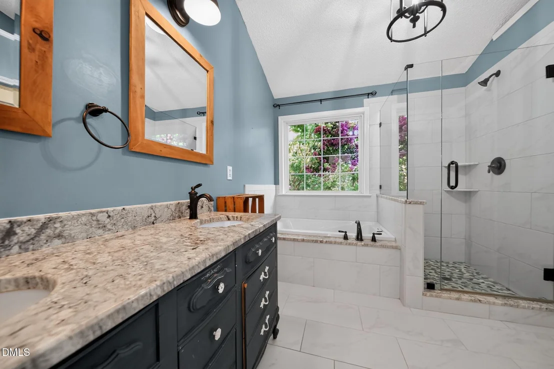 Photo of 3812 Cashew Drive