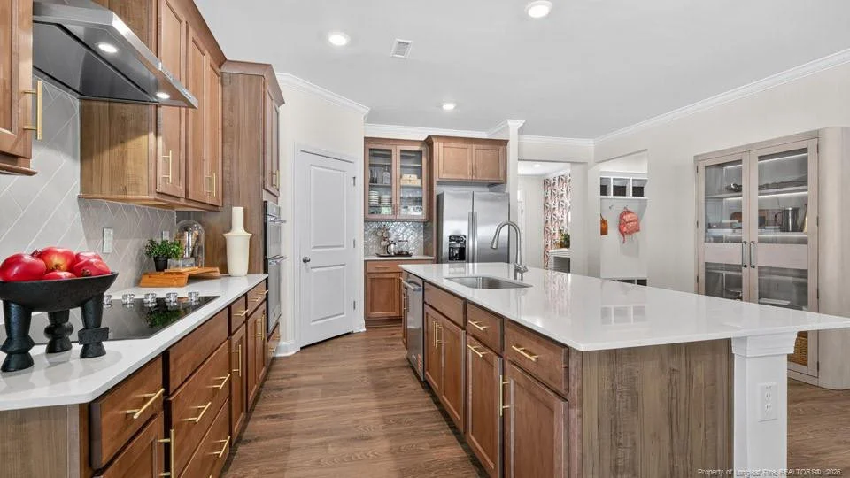 Photo of 1013 Martin Farms Boulevard